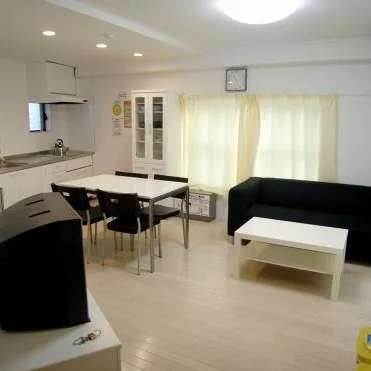 T-ドゥムレ上野池之端