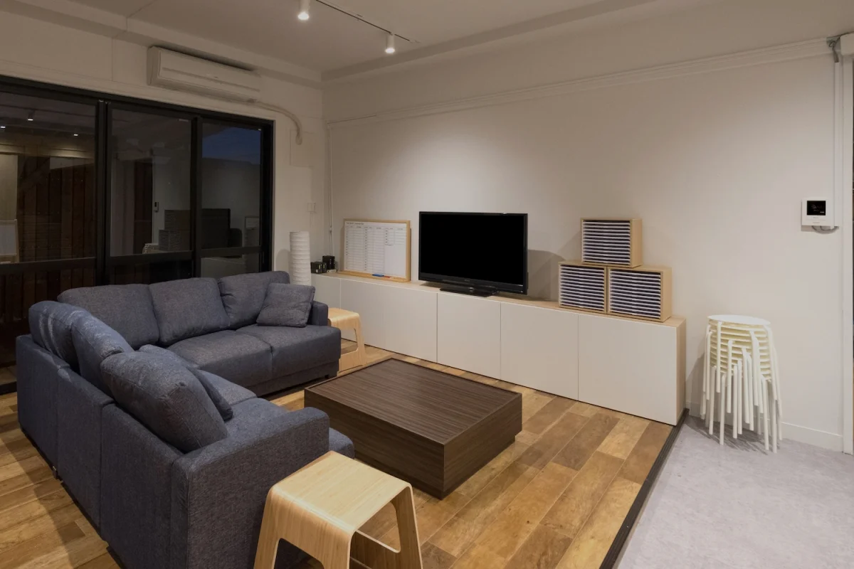 T-SHARE HOUSE 180° 野田