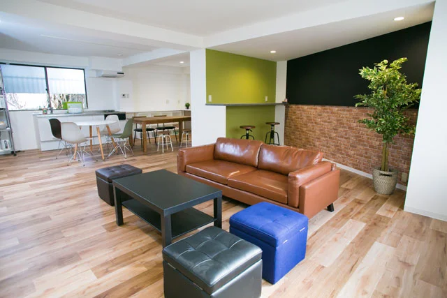 T-Space green Aikawa