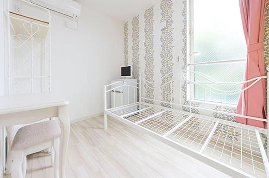 T-アンドシェアお花茶屋