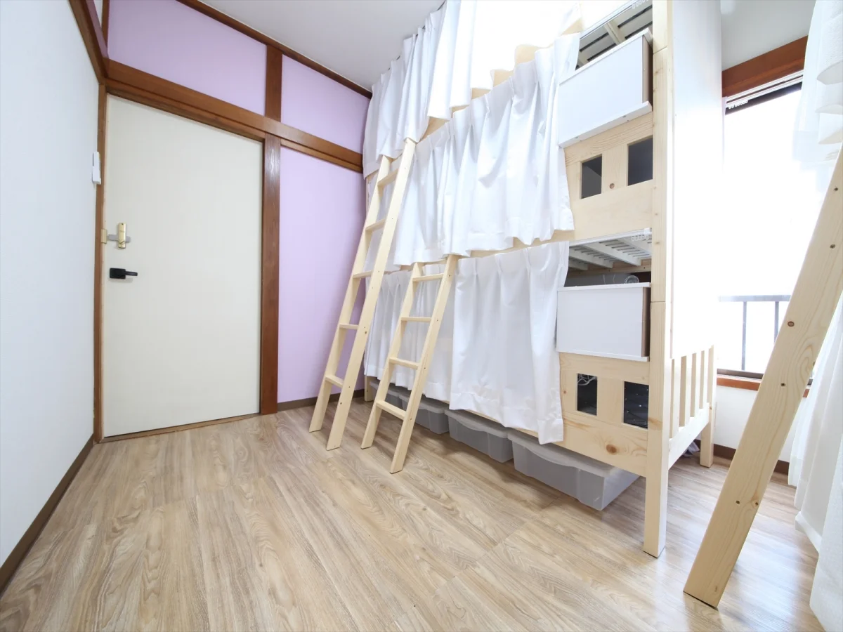 202全体の様子。ベランダもあり、広々としています。