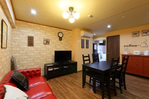 T-C’s(Si:s) share梅田1うめきた