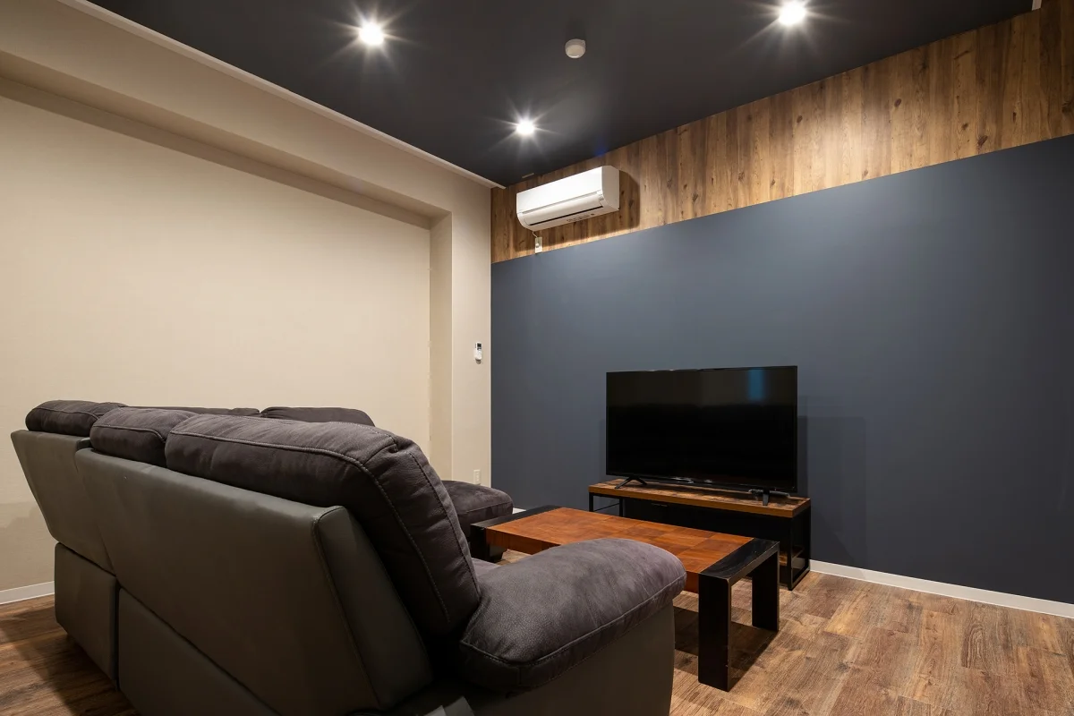 T-SHARE HOUSE 180° 柏北