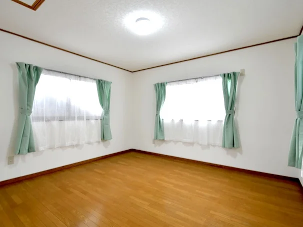301号室　屋根裏付き