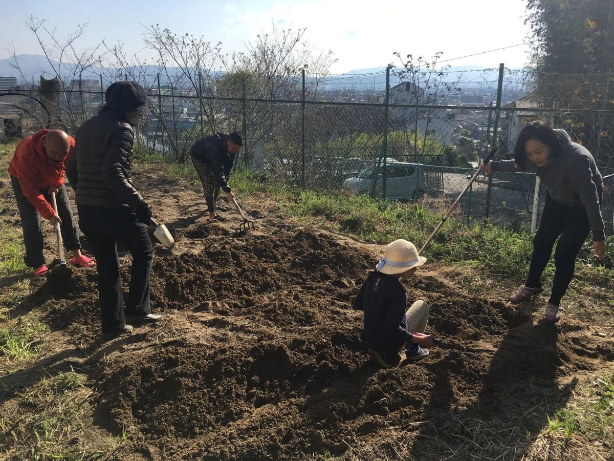 有志で無農薬野菜の栽培にチャレンジ