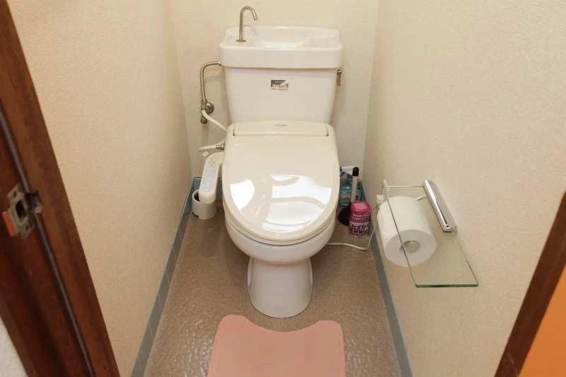 トイレは２つ