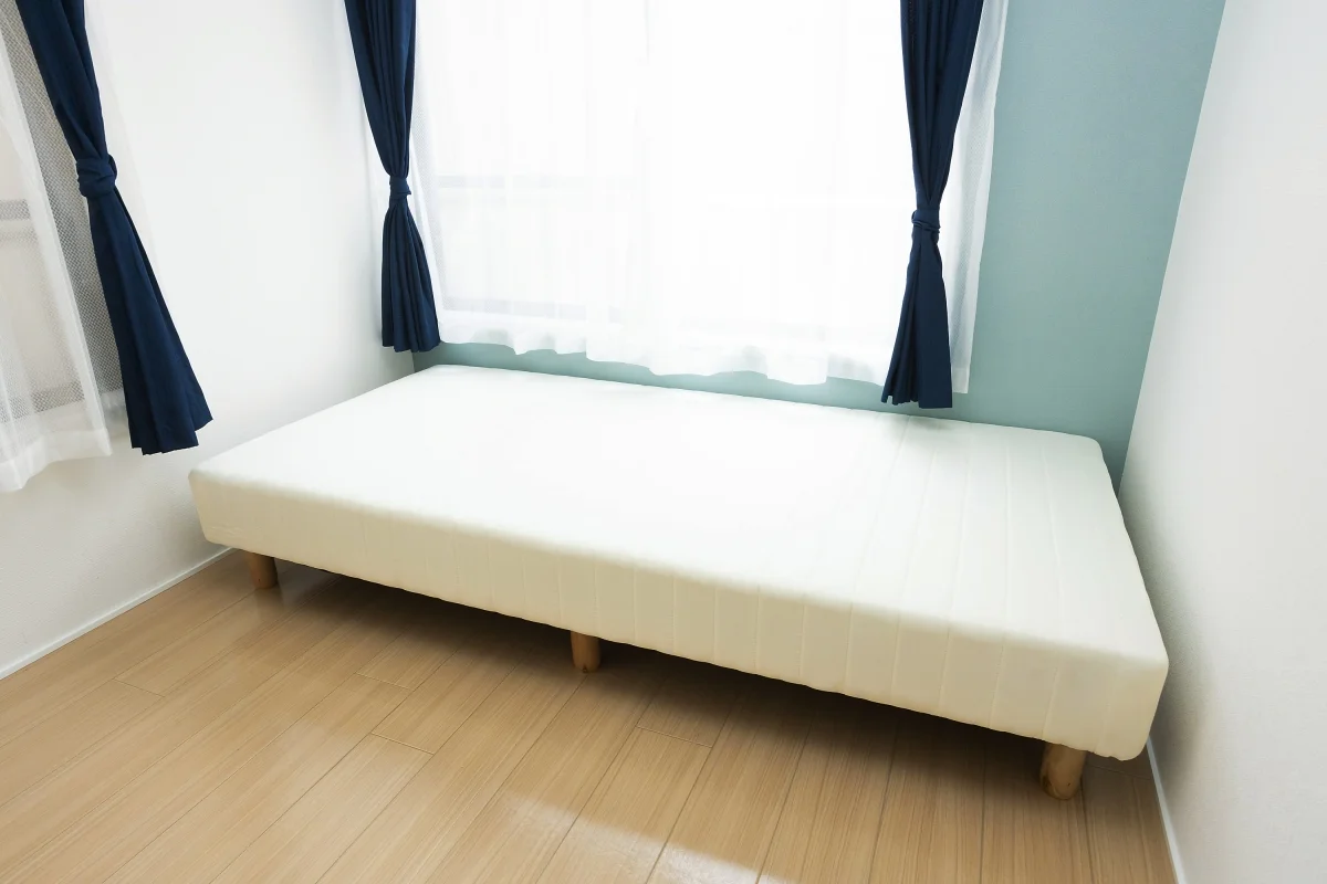 全部屋シングルベッド完備