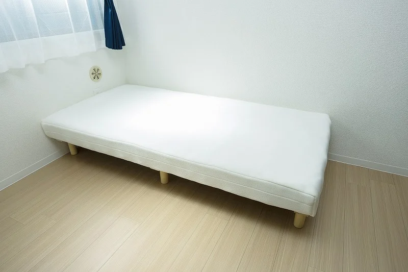 ベッド完備