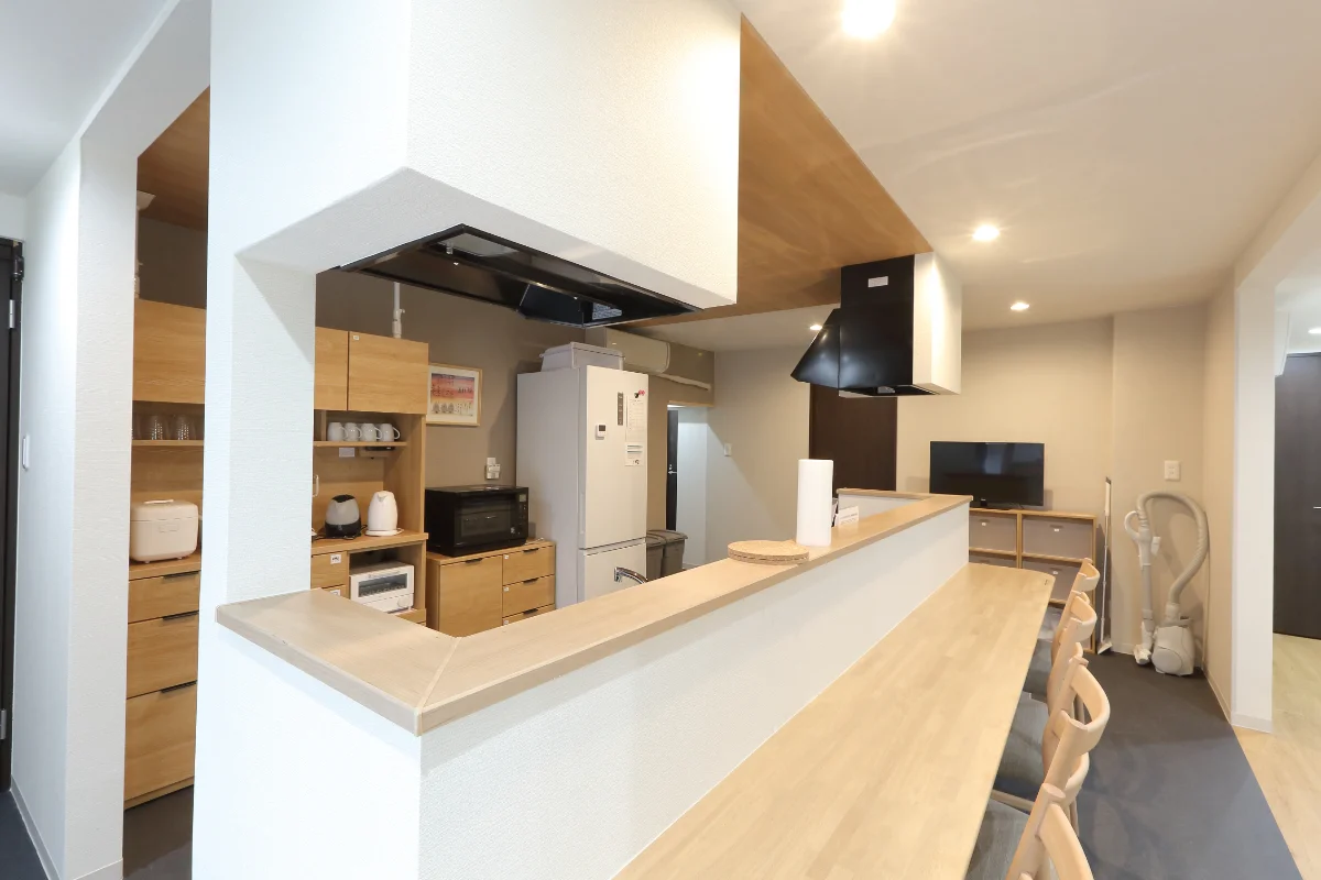 T-AZITO 上本町