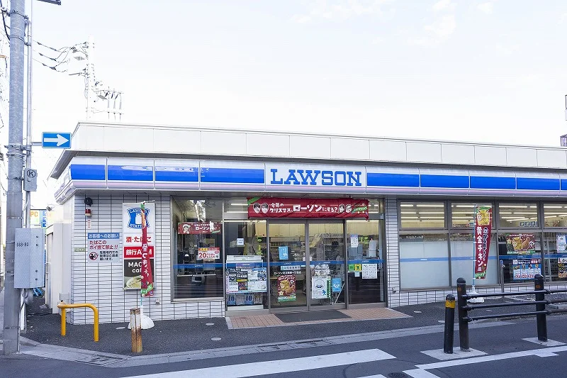 ローソン（徒歩6分）