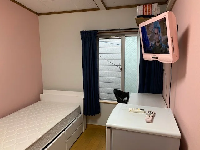Room C