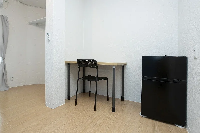 全部屋冷蔵庫・机・椅子完備